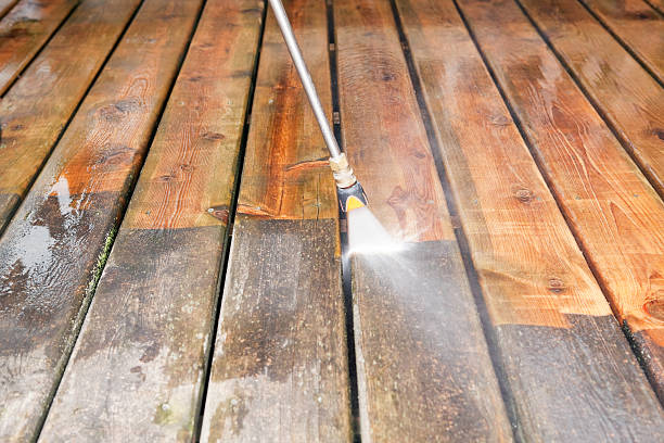 Best Concrete Pressure Washing  in Clever, MO